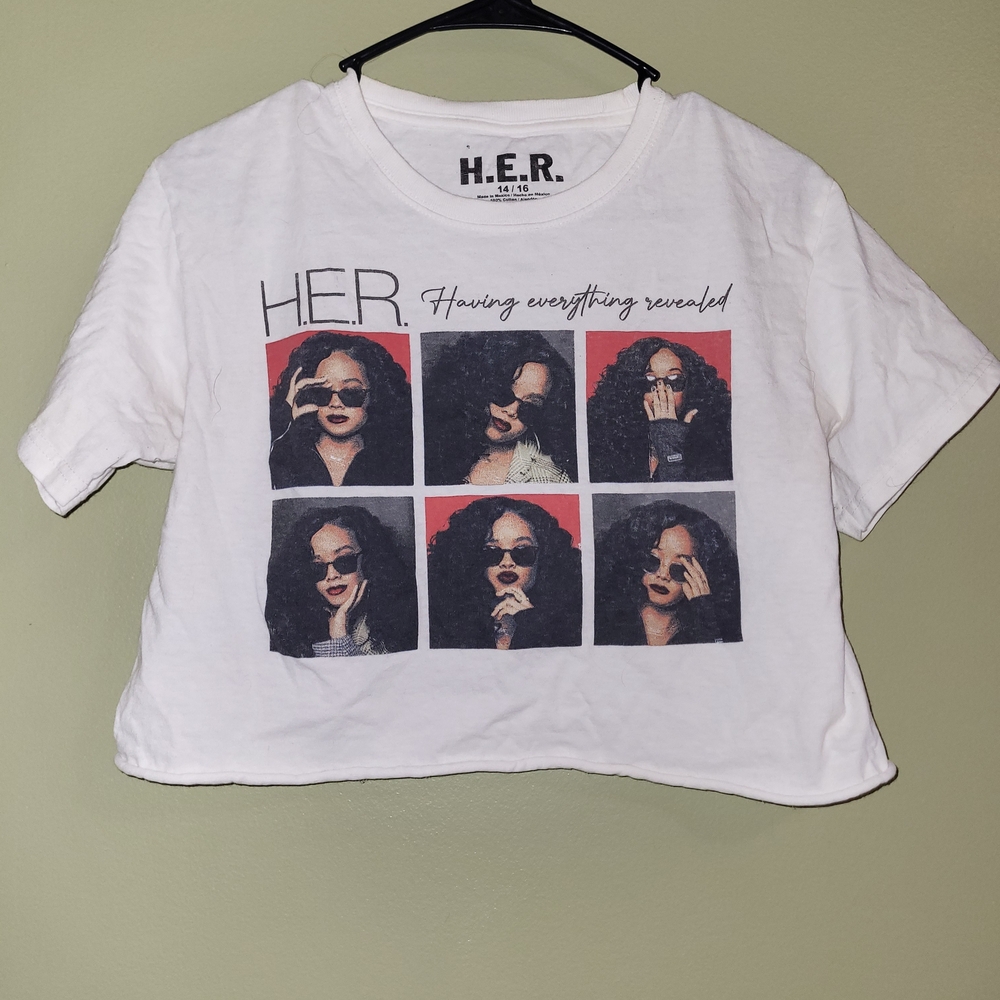 White Graphic Crop Top